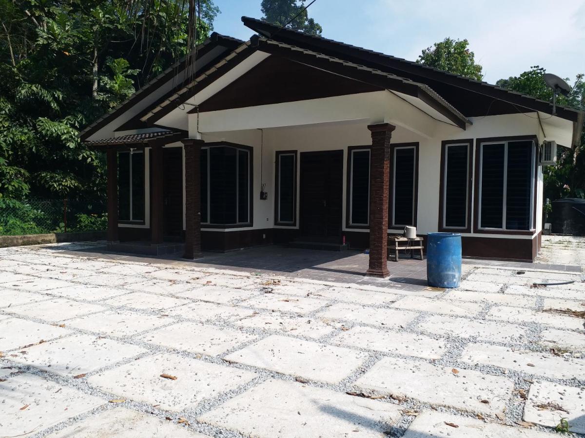 Alias Residence - Homestay Kubang Kerian 哥打巴鲁 外观 照片